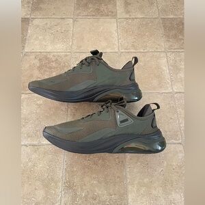 Puma Cell Thrill Men’s Olive Green Sneakers, Lace closure, New without tags
